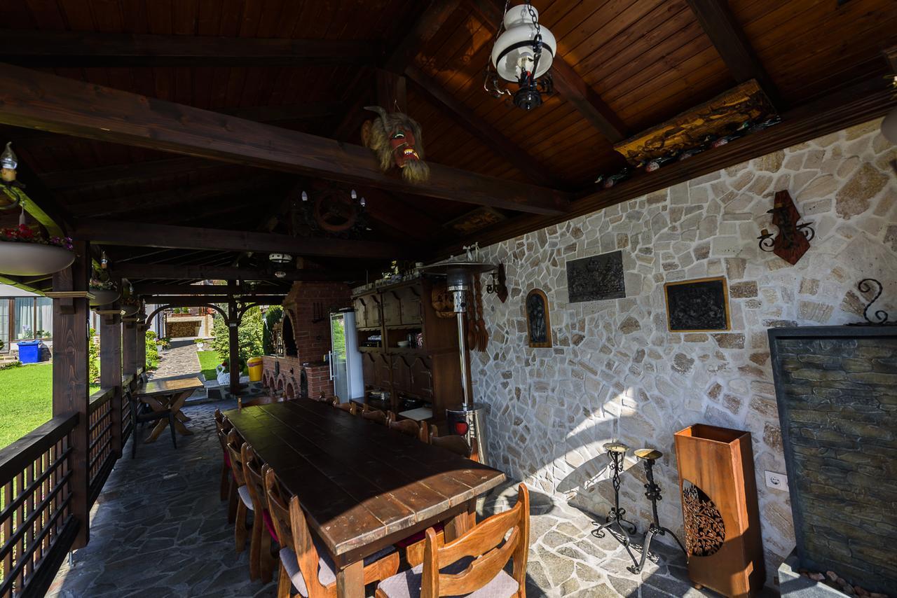Casa Andrei Hotel Orsova Exterior photo