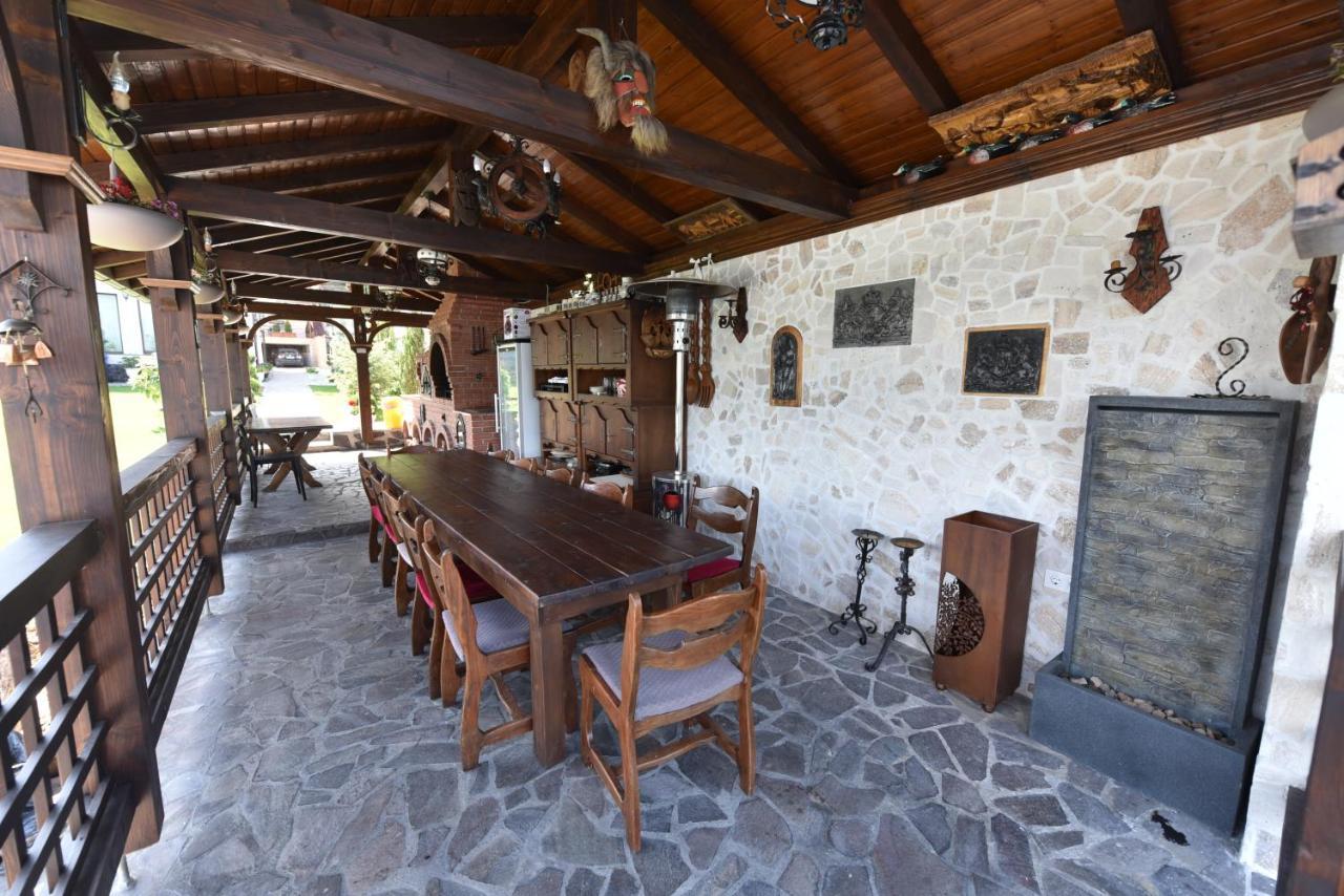 Casa Andrei Hotel Orsova Exterior photo